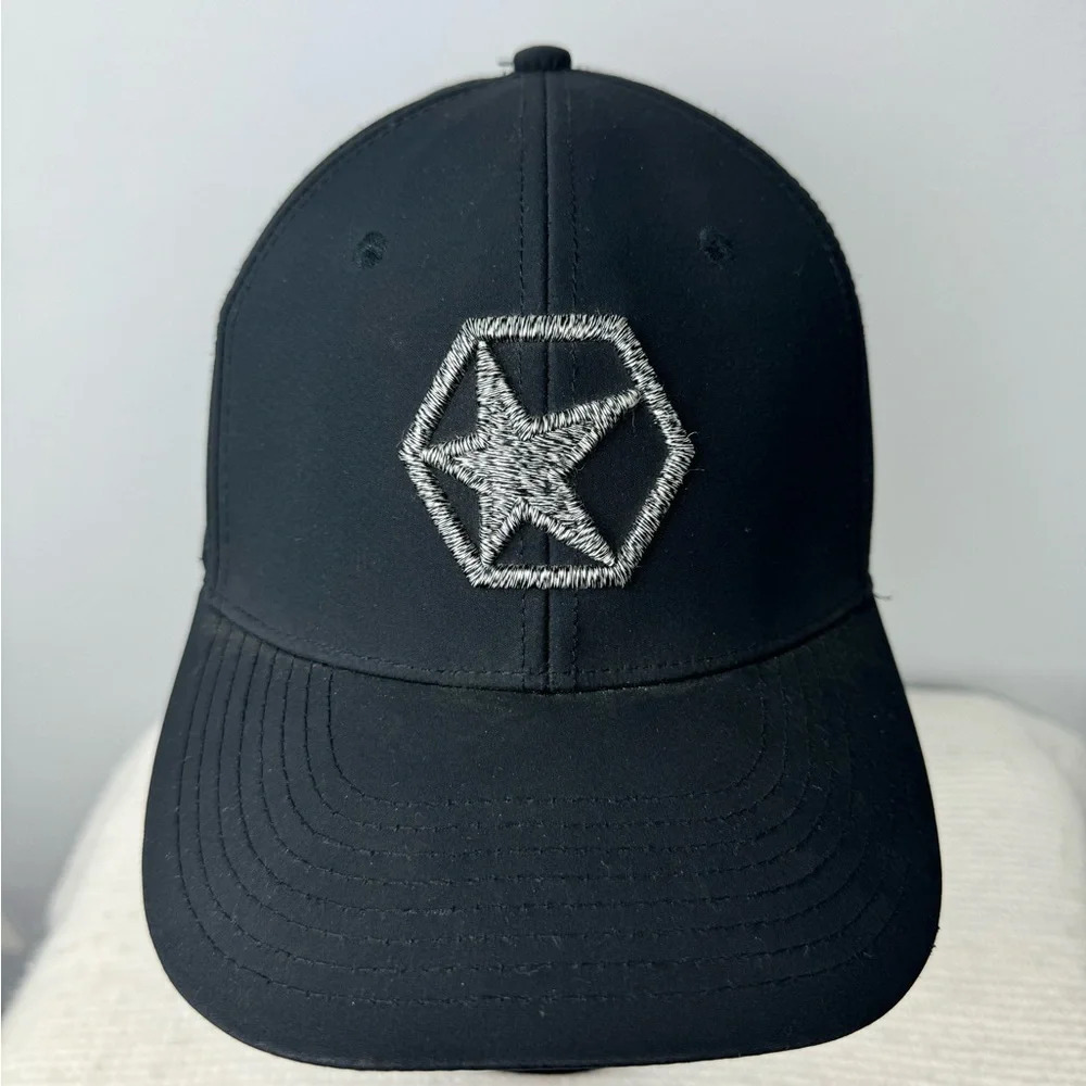 Asher Golf black snap back hat size L/XL